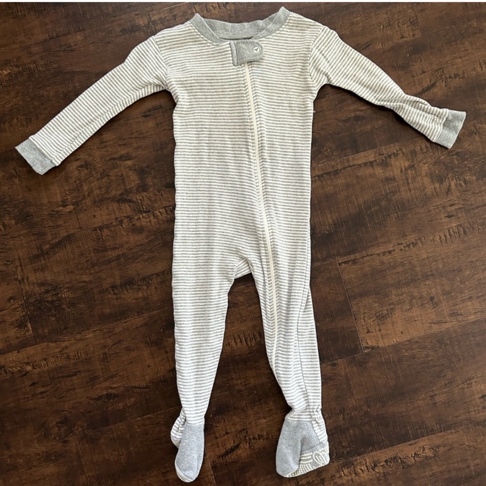 Burt’s Bees Pajama Bundle 12 - 18 months - Picture 6 of 9